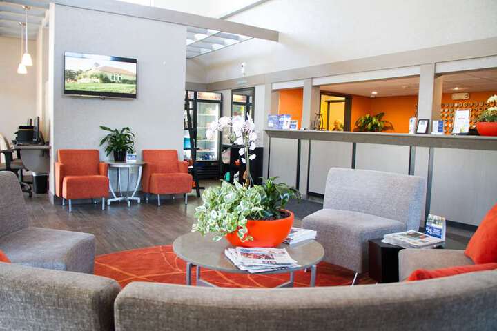 Colony Inn (formerly Best Western PLUS Colony Inn)