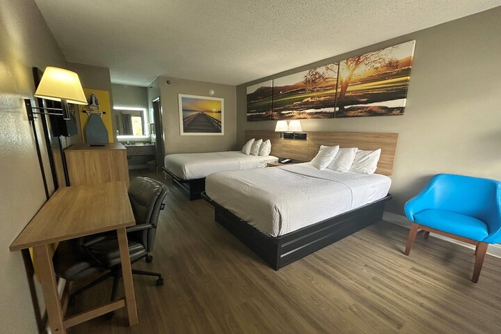 Days Inn by Wyndham Dublin GA