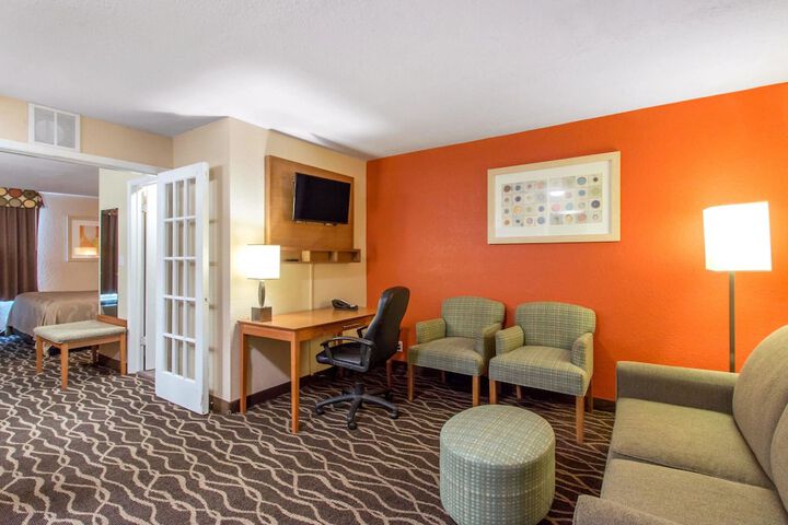 Room 29 of 46