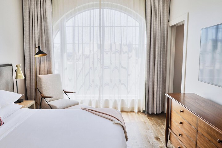 The Alida Savannah, a Tribute Portfolio Hotel