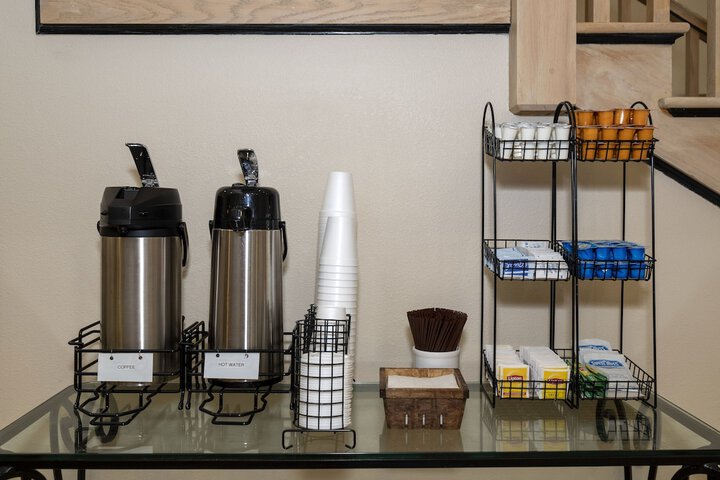 Breakfast/Coffee Service 41 of 46
