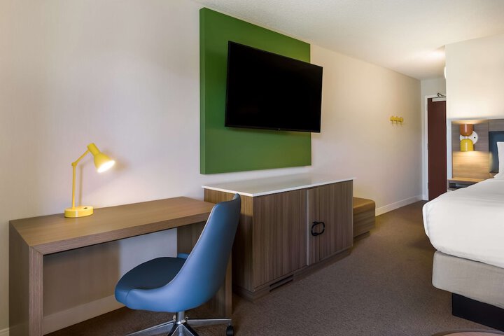 Sonesta Select San Francisco Airport Oyster Point Waterfront