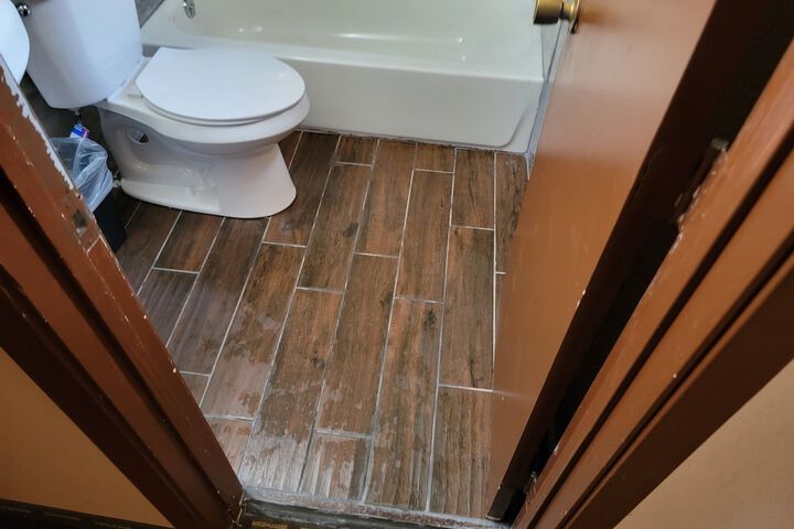 Room 12 of 20