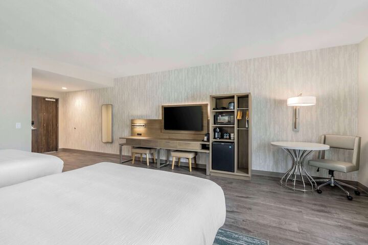 Room 11 of 46