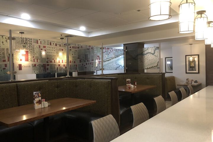 Dining 116 of 138