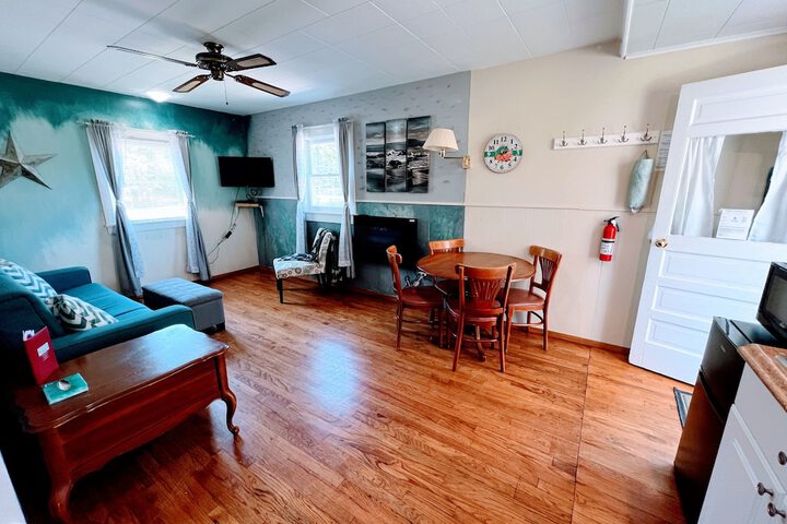 Room 113 of 177