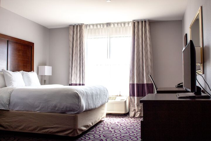 Room 27 of 49