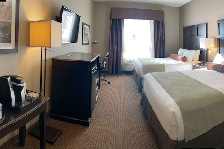 Room 12 of 39
