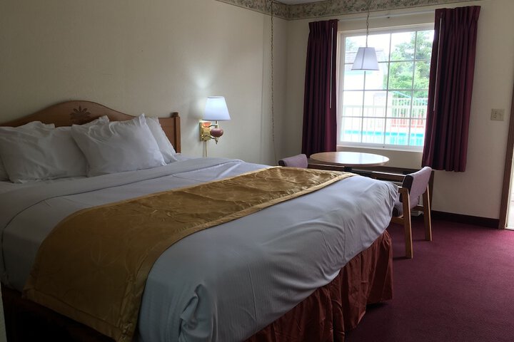 Room 18 of 40