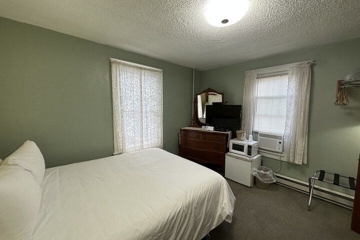 Room 45 of 61