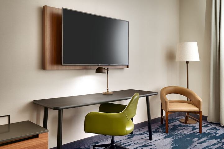 Room 11 of 31