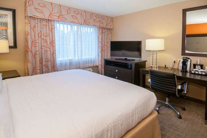 Holiday Inn Hotel & Suites Slidell by IHG
