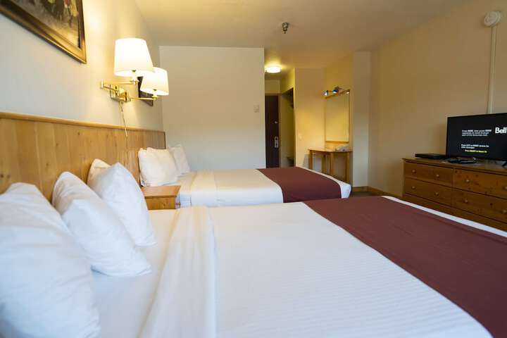 Room 9 of 11