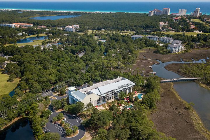 Hilton Grand Vacations Club in Sandestin Golf & Beach Resort