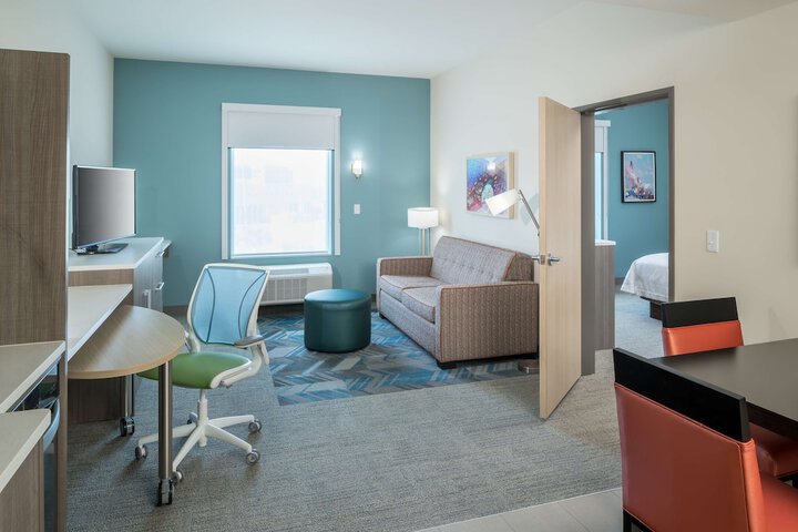 Room 46 of 69