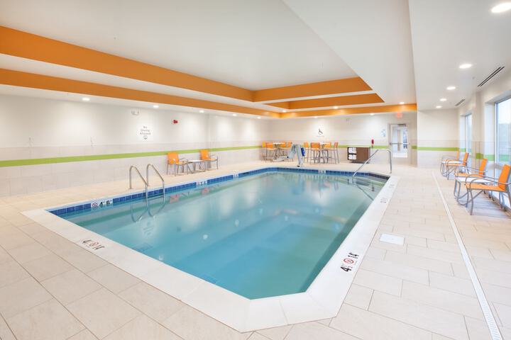 Holiday Inn Express & Suites Indianapolis NE - Noblesville by IHG