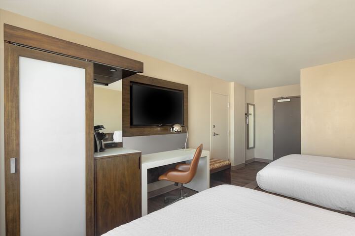 Room 7 of 17