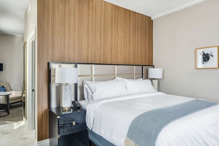The Sire Hotel Lexington Tapestry Collection by Hilton
