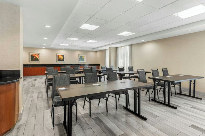 Fairfield Inn & Suites Anaheim North / Buena Park.