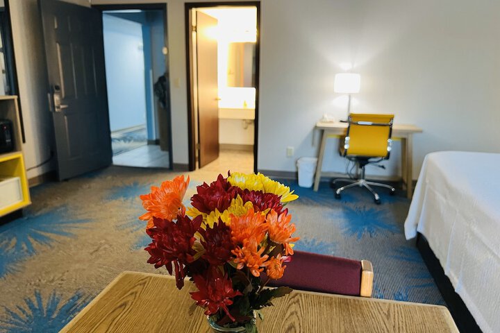 Room 10 of 34