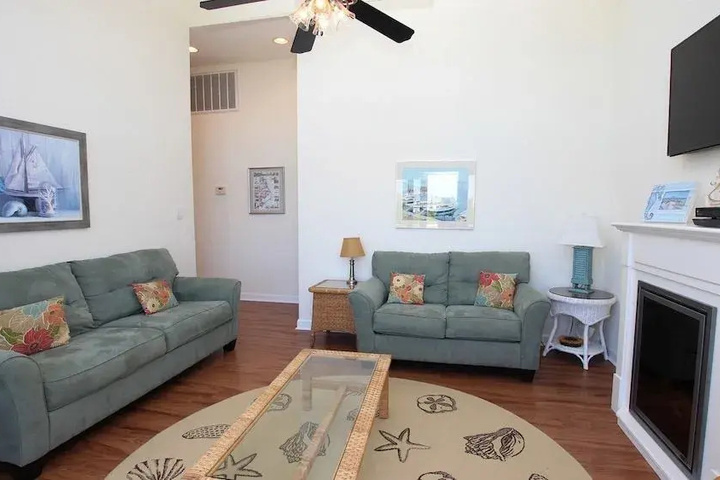 Coastal Sunset - 6 Br Home