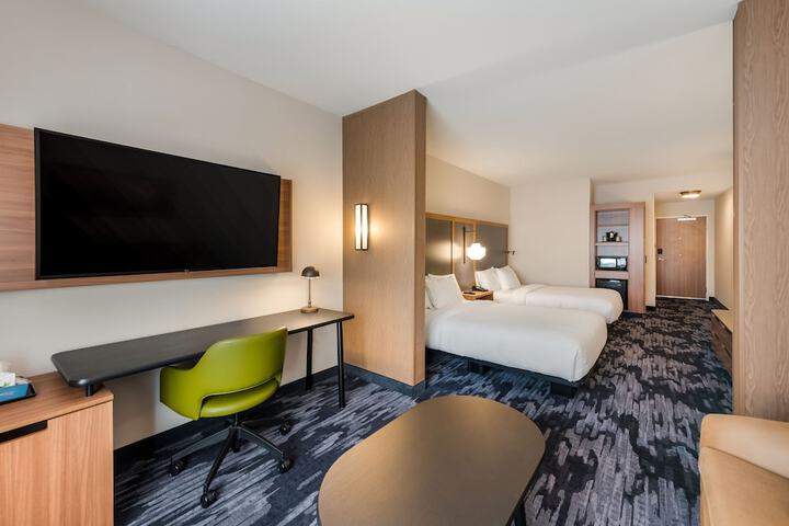 Room 10 of 22