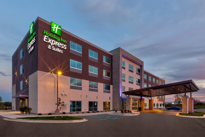 Hotel 2 of 28