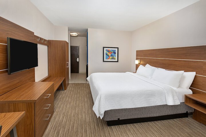 Room 38 of 50