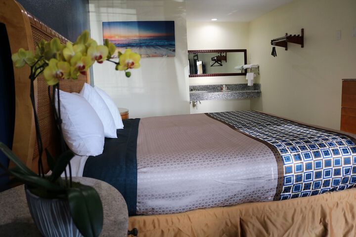 Valli Hi Motel