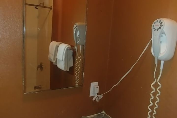 Room 36 of 54