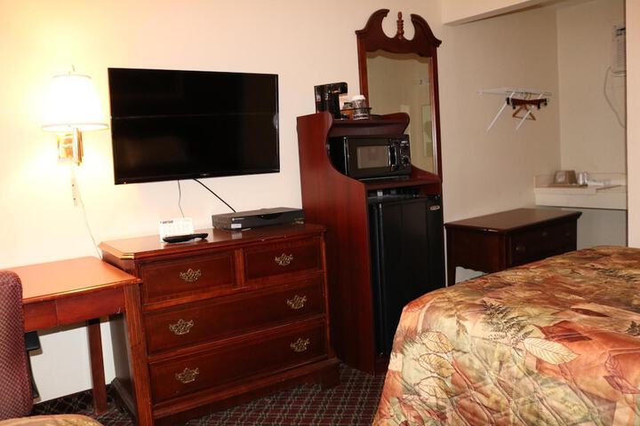 Room 19 of 51