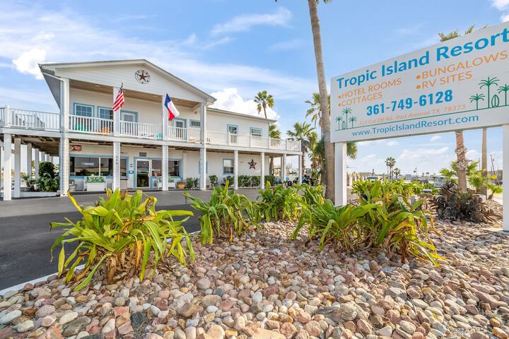 Hotel 1 of 44