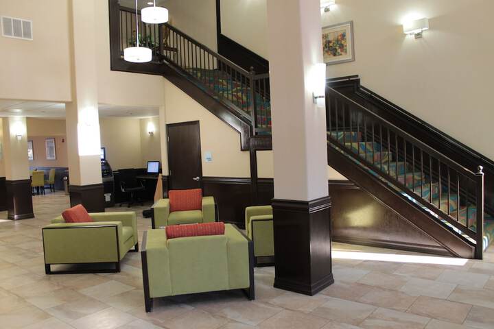 Holiday Inn Express Hotel & Suites Brownsville by IHG
