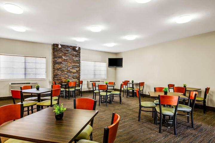 Quality Inn & Suites Vail Valley