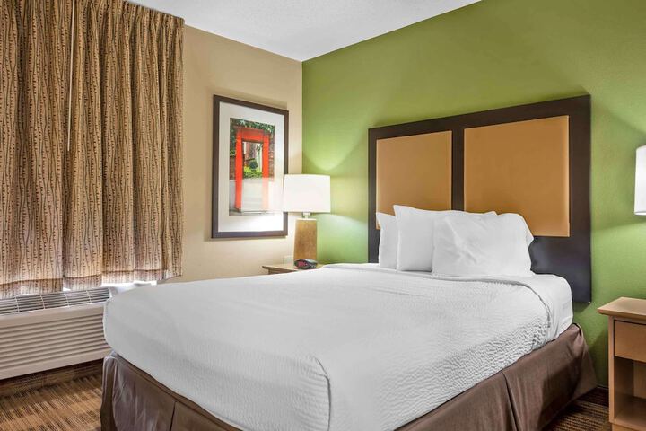 Room 20 of 32