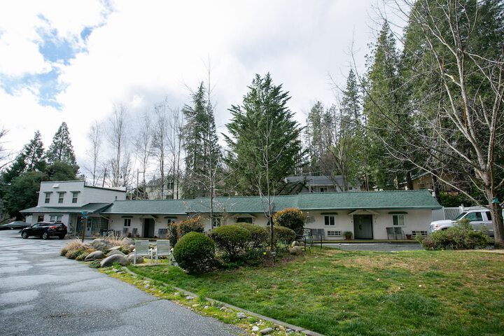 Outside Inn