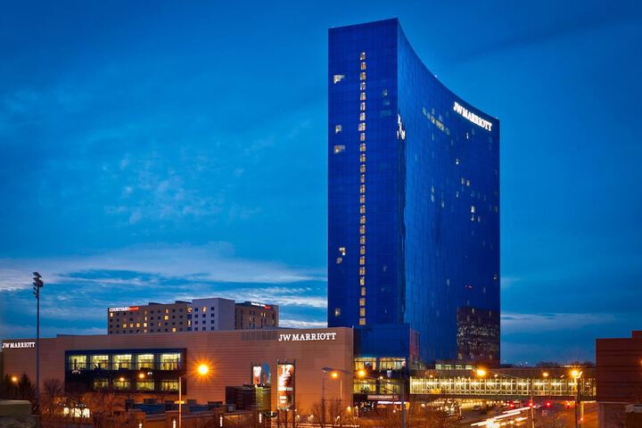 Hotel 2 of 77