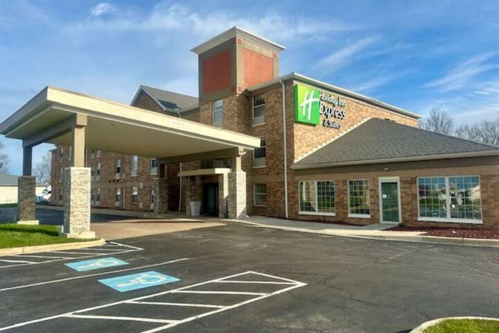 Hotel 4 of 43