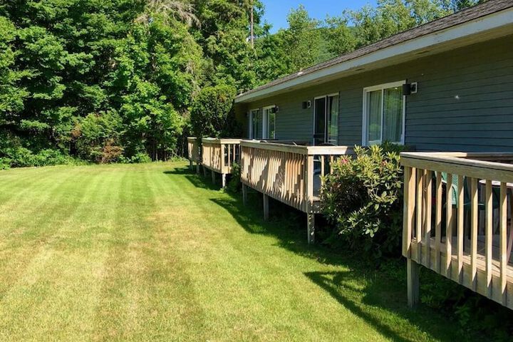 Property Grounds 51 of 57