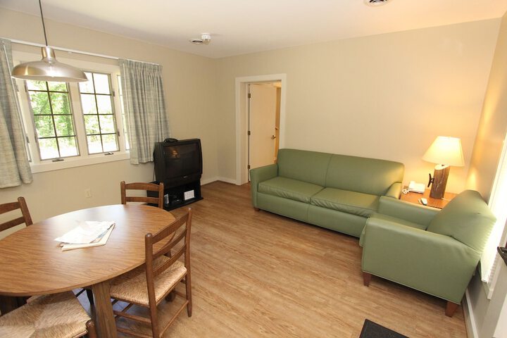 Room 66 of 133