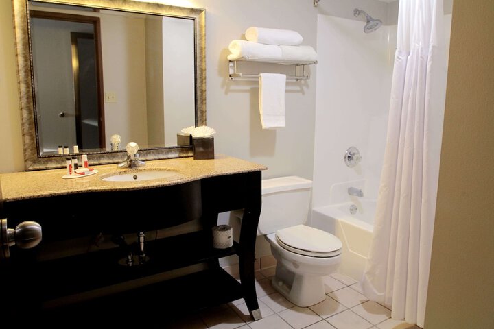 Room 15 of 22