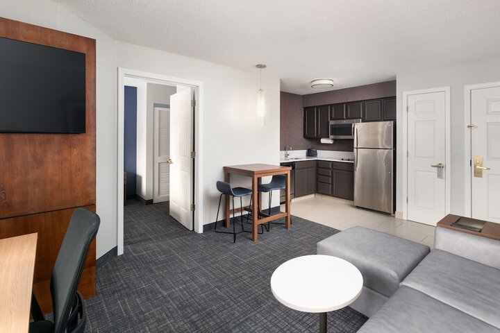 Room 21 of 42