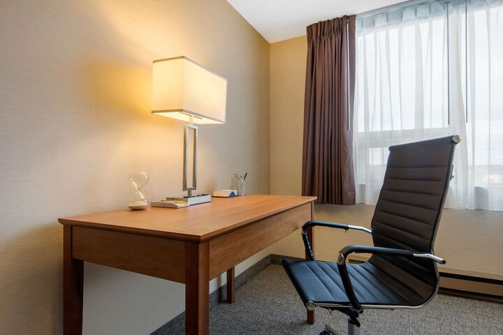 Room 15 of 26