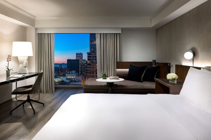 Room 46 of 74