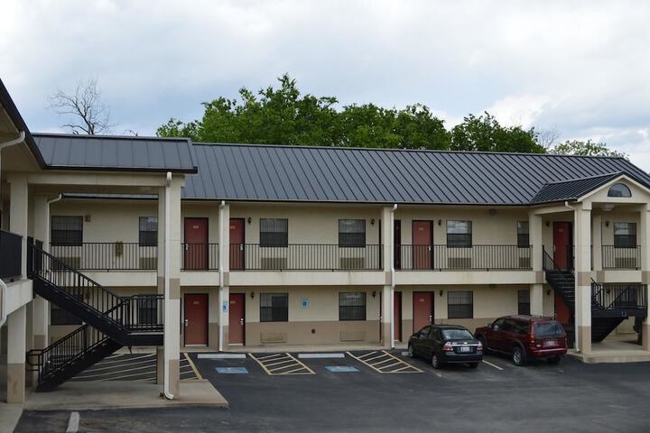 Motel 6 Atoka OK