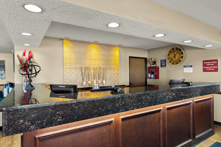 Hotel Interior 6 of 39