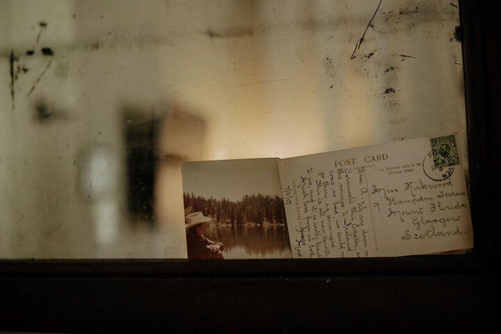 Room 37 of 80