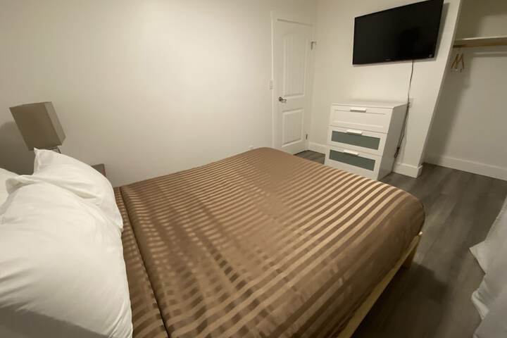 Room 125 of 180