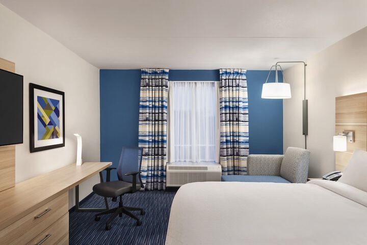 Room 22 of 33