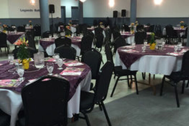 Travelodge by Wyndham Conference Centre & Suites Whitecourt